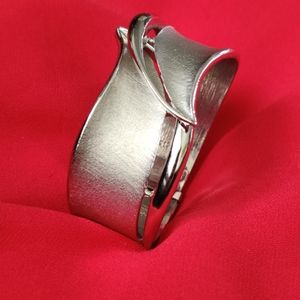 Vintage MCM Modernist Hinged Cuff Bracelet